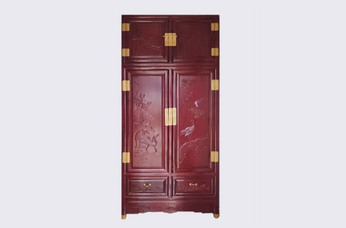北屯高端中式家居装修深红色纯实木衣柜